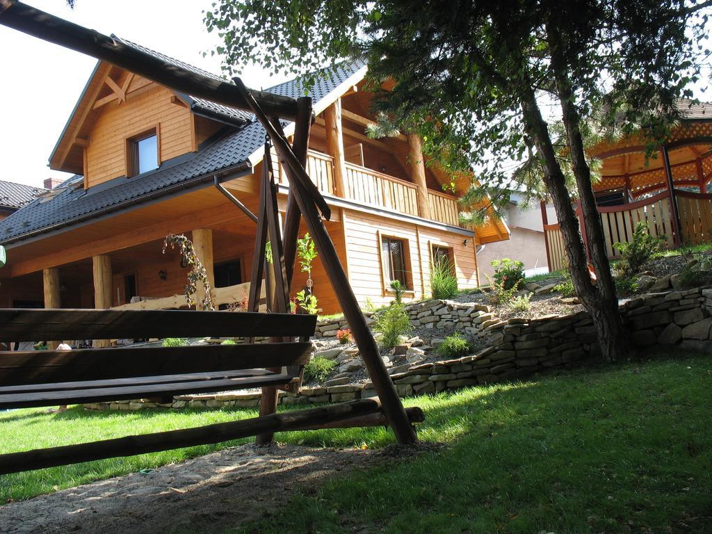 Domek Marcow Ustrzyki Dolne Exterior photo